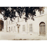 Ecole primaire supérieure de filles de Pont-à-Mousson - Maison vue de la cour. 
