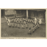 La Maison des Petits à Frontenas (Rhône) - Œuvre de plein air Les Petits de la Maternelle - Préventorium de Frontenas - Un exercice en plein air.
