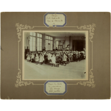 Ecole maternelle de Dieppe, Avant la classe, En récréation, La danse.