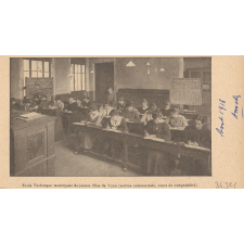 Ecole technique municipale de jeunes filles de Lyon (section commerciale, cours de comptabilité).