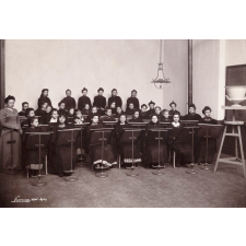 École primaire supérieur de jeune fille, salle de dessin.