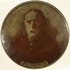 Boîte à l'effigie du général French.