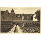 Maison d'Enfants du Château de Rougemont - Vue prise du jardin.