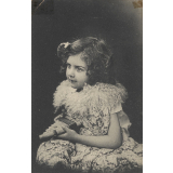 Petite fille à la flûte de Pan. 