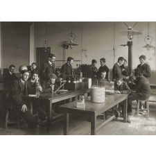 Cours de physique au lycée de Reims