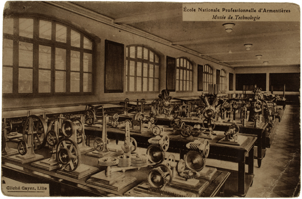 Ecole Nationale Professionnelle d'Armentières - Musée de Technologie.