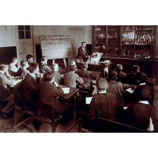Ecole primaire supérieure de La Ferté-Macé - Leçon d'histoire naturelle, la dissection du lapin.