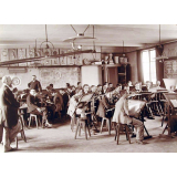 Ecole Primaire Supérieure de garçons, 44 rue Condé à Lyon - Leçon de dessin à main levée. 