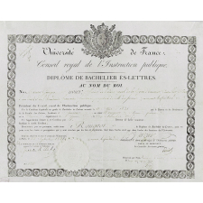 Université de France - Diplôme de Bachelier ès Lettres.