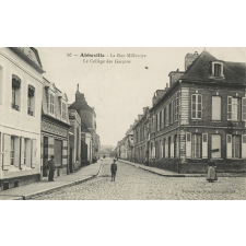97 - Abbeville - La Rue Millevoye - Le Collège des Garçons.