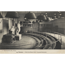44 - Rennes - Ecole des Beaux-Arts - Le grand hémicycle.