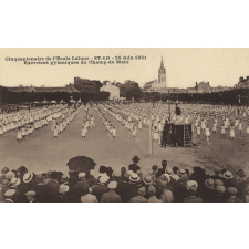 Cinquantenaire de l'Ecole Laïque - St-Lô - 28 juin1931 - Exercices gymniques au Champ-de-Mars.