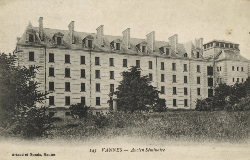 145 - Vannes - Ancien Séminaire.