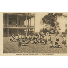 Sanatorium Marin des Grandes-Dalles (S.-I.) - N° 23 - En Récréation.