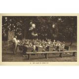 Ecole de plein air permanente - Ville de Mulhouse - Pfastatt (Haut-Rhin) - Une leçon au grand air.