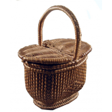 Paniers de poupée. 