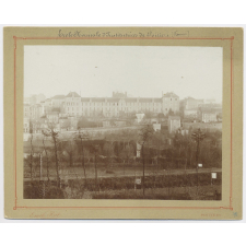 Ecole Normale d'Institutrices de Poitiers.

