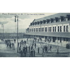 Passy-Froyennes - 18 - La Cour de la 2e division.