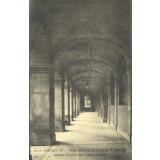 Lycée Henri IV - Une Galerie de la Cour V. Duruy, ancien Cloître des Génovéfains.