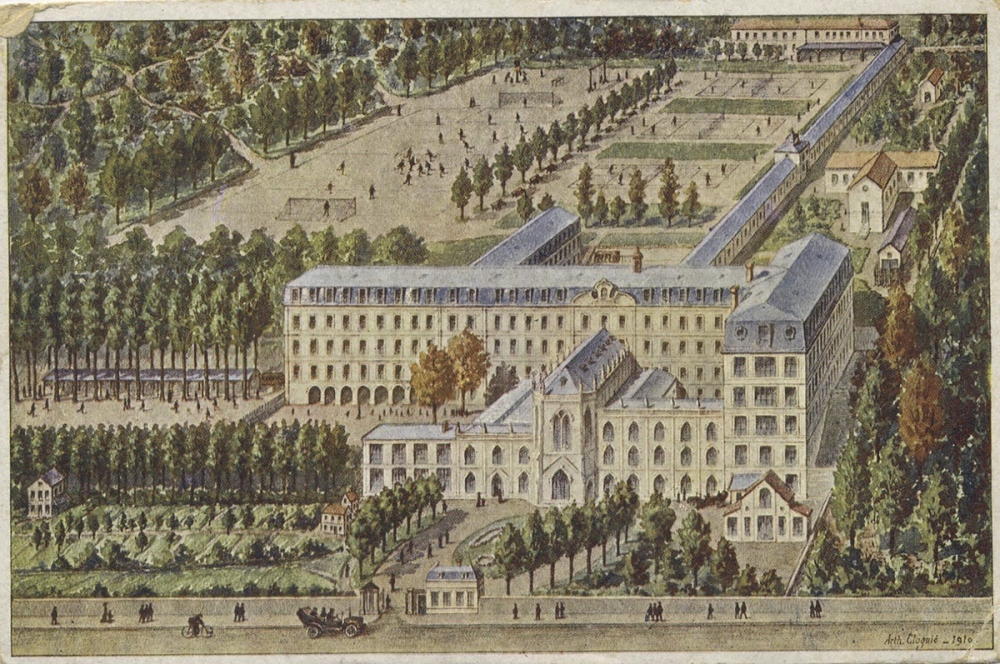 Cartes postales du Collège municipal Mariette.