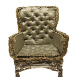Fauteuil de poupée. 