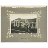 Ecole communale d'Oloron Ste Marie. Cour d'honneur.