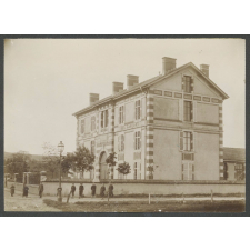 Groupe scolaire de garçons de Dombasle-sur-Meurthe.