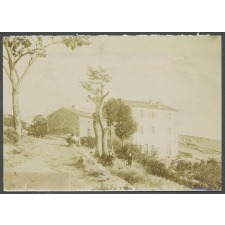 Ecole des Baraques de Saint Apollinaire de Rias.