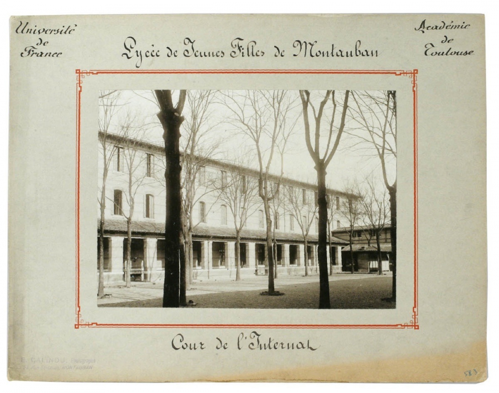 Lycée de jeunes filles de Montauban, Cour de l'internat.