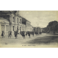 22 - Viry - Mairie et Ecoles.