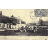 Pierrepont (Aisne) - Place Duriez.