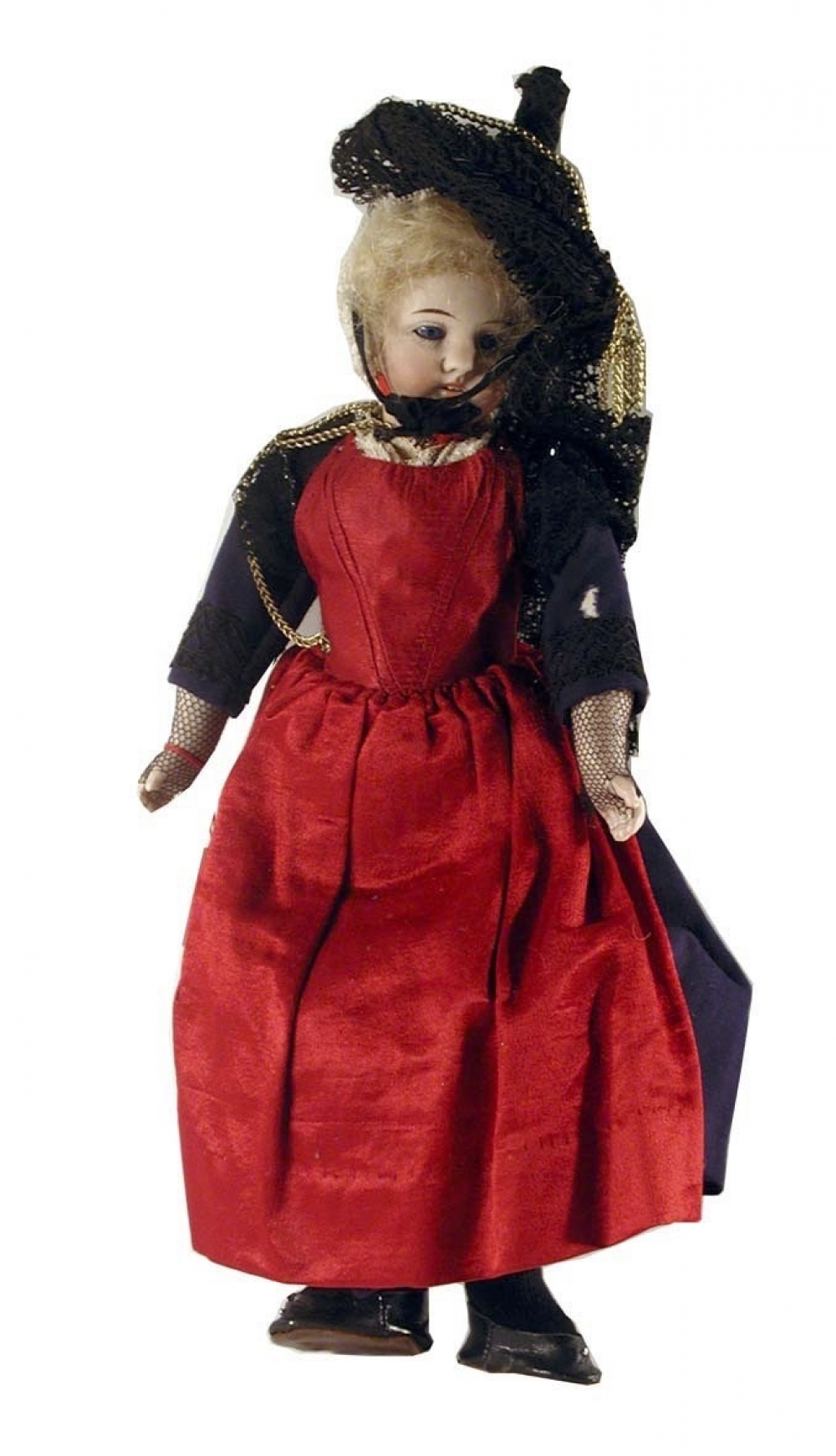 Poupée folklorique. 