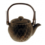 Théière japonaise de poupée. 