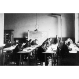 Ecole Normale d'Instituteurs de Châteauroux - La classe de dessin géométrique (le 26 octobre 1899). 