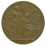 Médaille de deuxième prix de Piano. 