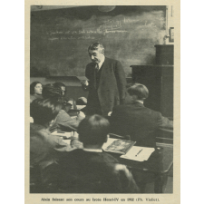 Alain faisant son cours au lycée Henri-IV en 1932.