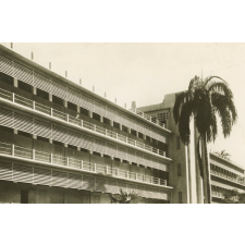 Petit séminaire - Collège St-Martial - Port-au-Prince - Haïti W.I. - Bâtiment de la Section Secondaire.