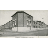 Le Collège moderne et technique de garçons, rue Jolicoeur, à Reims.