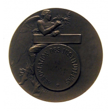 Médaille de l'Association des Instituteurs. 