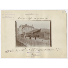 Cornas, école de garçons.