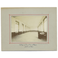 Collège des jeunes filles de Béziers. Salle des fêtes.