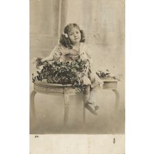 Portrait de fillette.