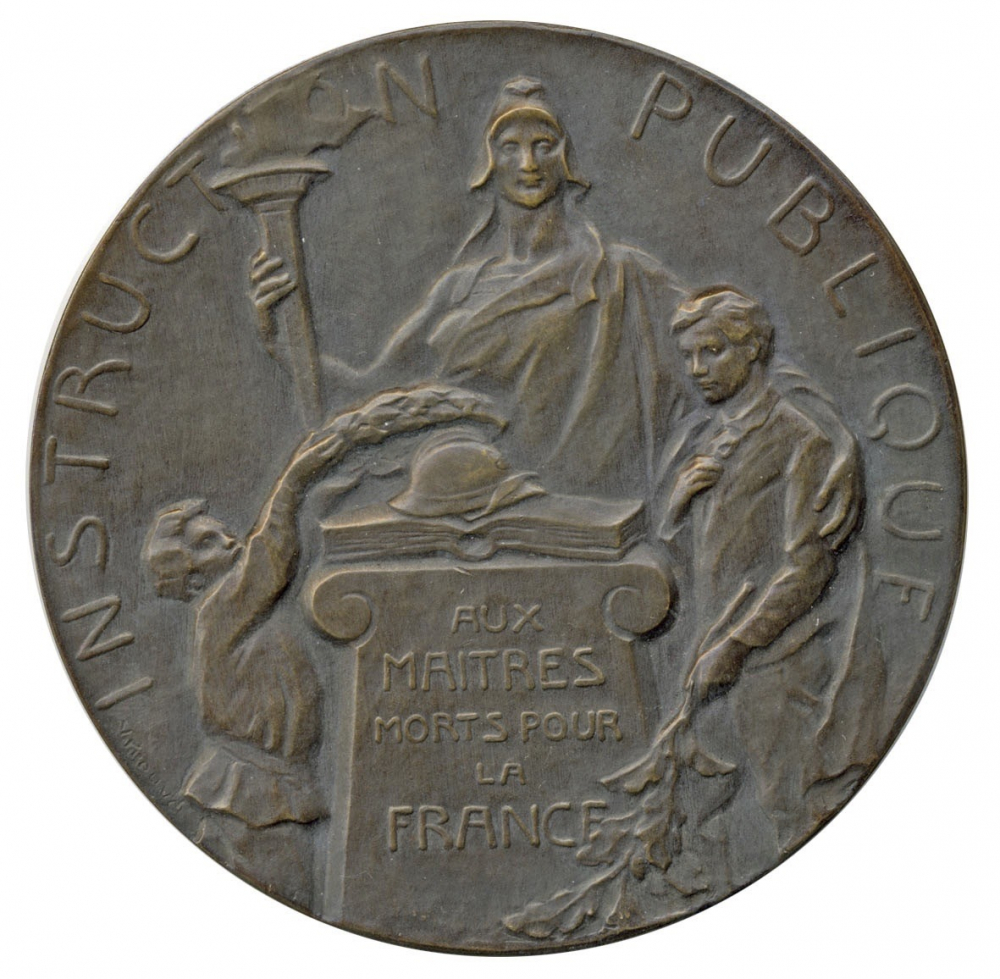 Médaille aux Maîtres morts pour la France