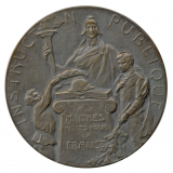 Médaille aux Maîtres morts pour la France