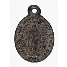 Médaille religieuse à l'effigie de la Vierge, dite médaille miraculeuse. 
