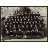 Ecole Normale d'Institutrices de Laval - Personnel et élèves-maîtresses. 