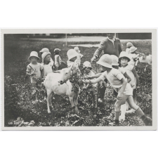 Pantin - Ecole Maternelle de plein Air (1923 - 1931) - Les jeux.