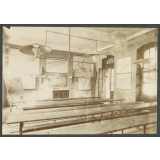 Ecole Normale d'Instituteurs de Rouen. Salle de classe.