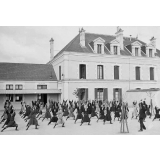 Leçon de gymnastique - Ecole Saint-Martin.