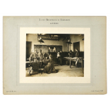 Institut Départemental de Sourds-muets, Asnières, Apprenties couturières, Coupe-essayage.